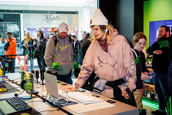 Razer Store KOP_0374