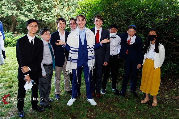 Hendler-BNai0093_HL