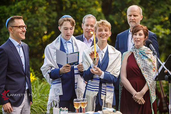 Hendler-BNai0081_HL