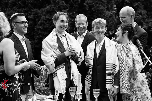 Hendler-BNai0087_HL