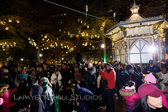 The Laurel on Rittenhouse Square Christmas tree lighting_0208