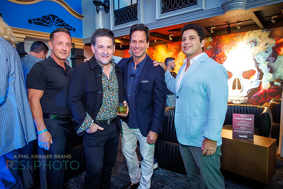 Philly Style-party-HarrisCasinoPoolAfterDark_0062