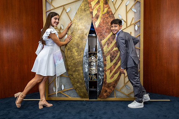 Mayer Ashley portrait highlights at Adath Emanu El_0097
