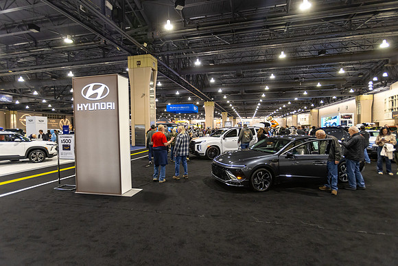 Auto show floor shots2025_0007