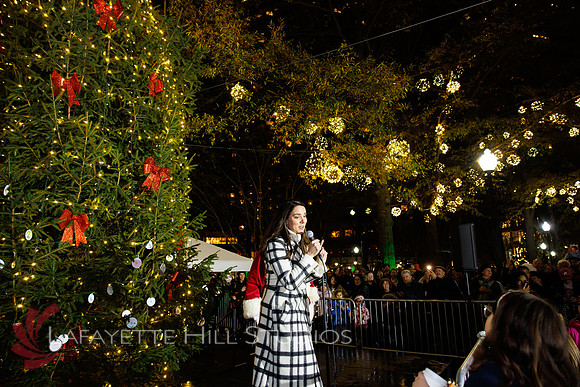 The Laurel on Rittenhouse Square Christmas tree lighting_0205