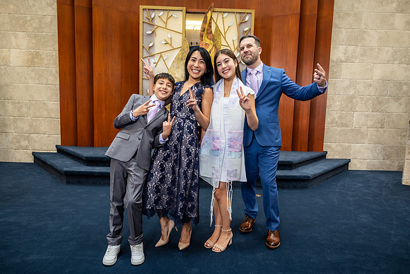 Mayer Ashley portrait highlights at Adath Emanu El_0096