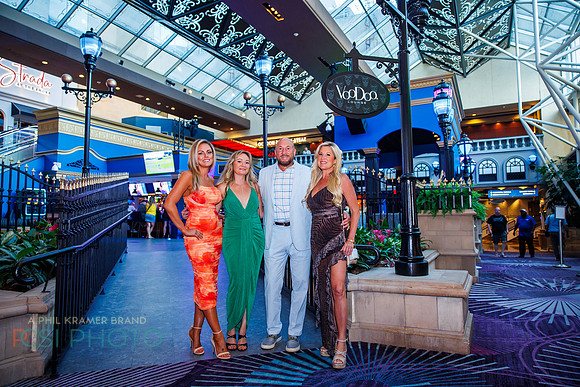 Philly Style-party-HarrisCasinoPoolAfterDark_0004