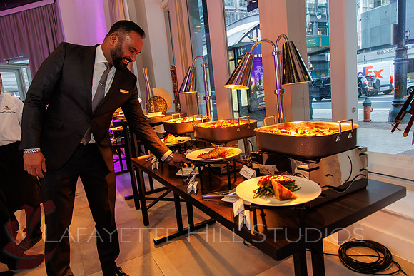 Marriott Phila-Tasting-costumers-vendors_0016