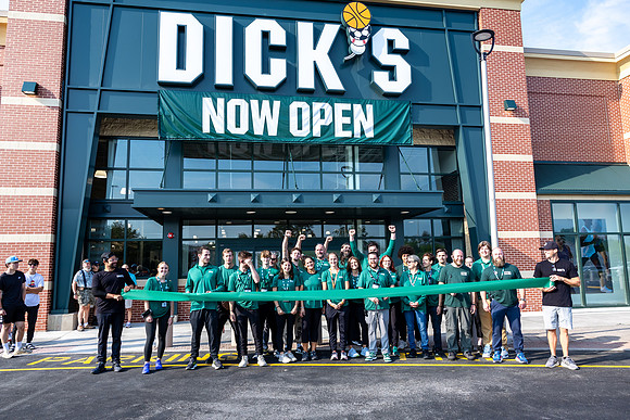 Ribbon-Cutting Dicks_0139
