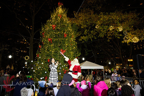 The Laurel on Rittenhouse Square Christmas tree lighting_0201
