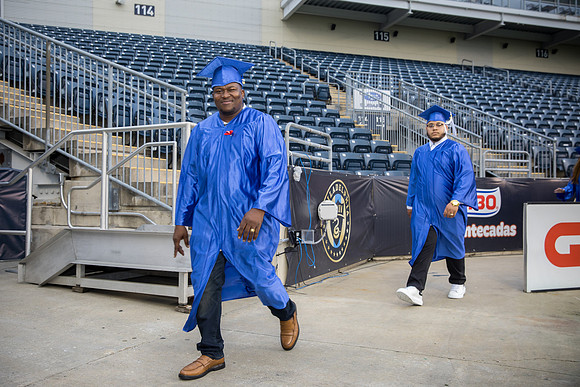 ATC_Grad24_0201