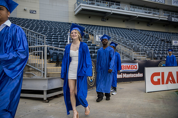 ATC_Grad24_0183