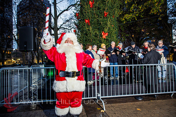 The Laurel on Rittenhouse Square Christmas tree lighting_0003