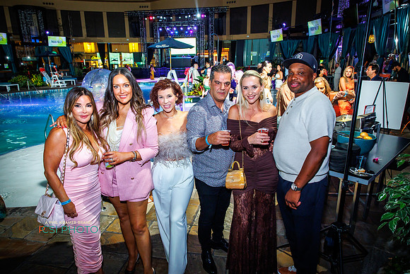Philly Style-party-HarrisCasinoPoolAfterDark_0274