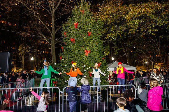 The Laurel on Rittenhouse Square Christmas tree lighting_0179