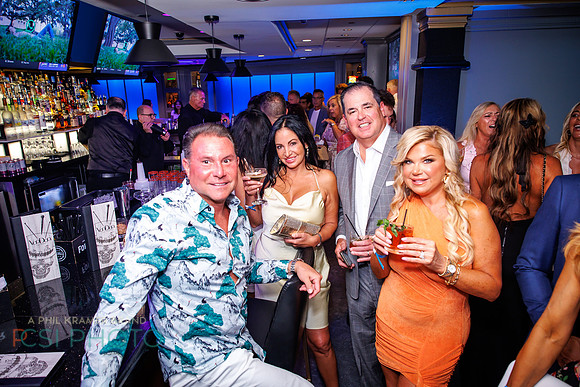 Philly Style-party-HarrisCasinoPoolAfterDark_0028