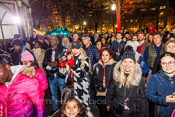 The Laurel on Rittenhouse Square Christmas tree lighting_0185