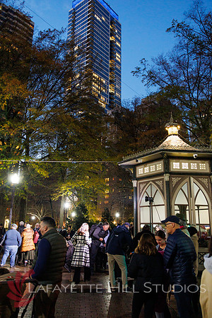 The Laurel on Rittenhouse Square Christmas tree lighting_0022