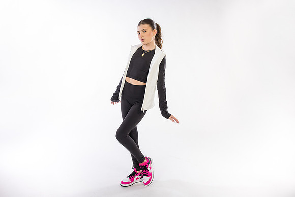 Feinman_Preshoot_0230-Edit