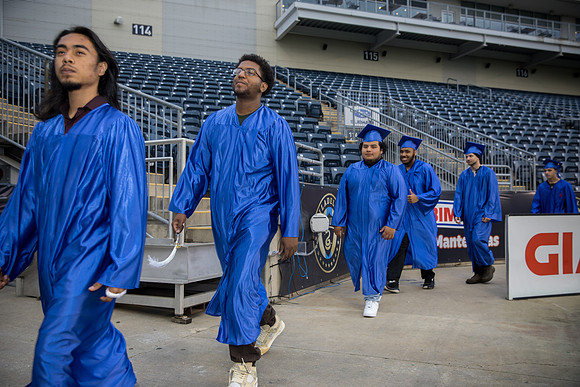 ATC_Grad24_0195
