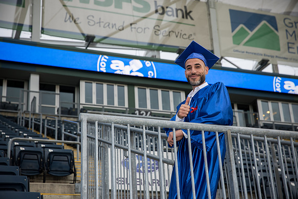ATC_Grad24_0095