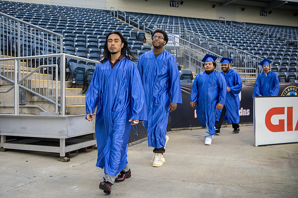 ATC_Grad24_0193