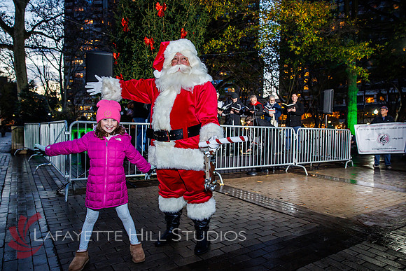 The Laurel on Rittenhouse Square Christmas tree lighting_0009
