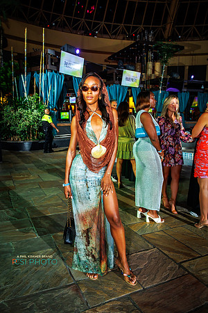 Philly Style-party-HarrisCasinoPoolAfterDark_0259