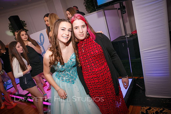 Howie_0254