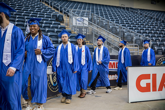 ATC_Grad24_0136