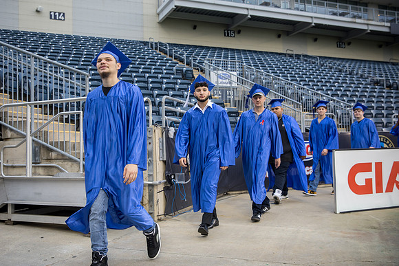 ATC_Grad24_0164