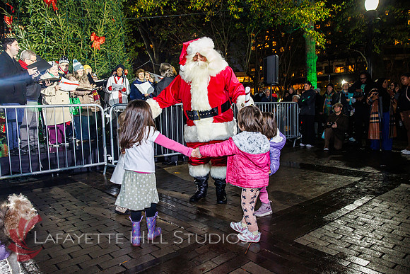 The Laurel on Rittenhouse Square Christmas tree lighting_0051