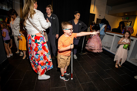 Fashion-funds-the-cure-2025_0114