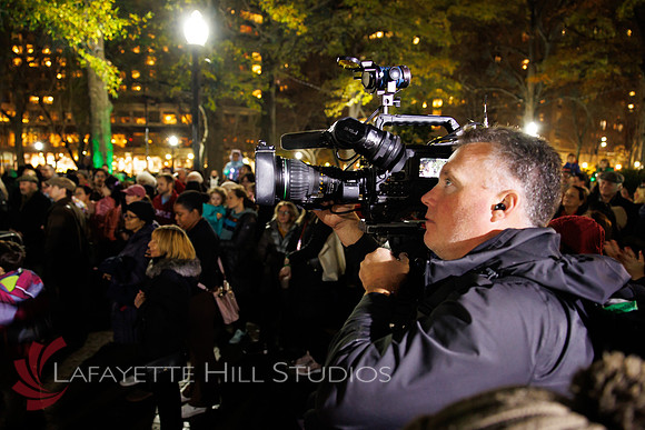 The Laurel on Rittenhouse Square Christmas tree lighting_0150