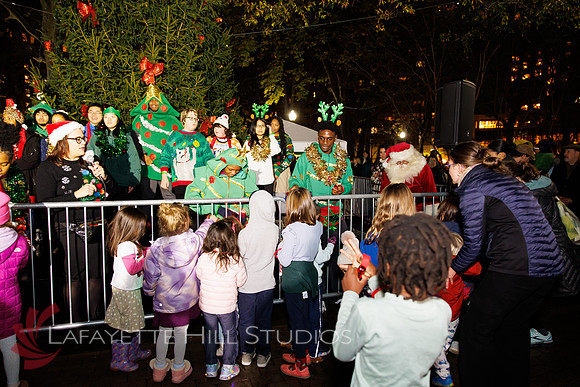 The Laurel on Rittenhouse Square Christmas tree lighting_0110