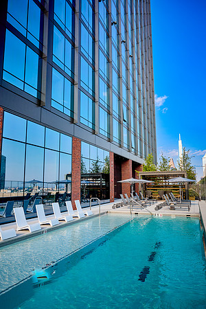 PhillyStyle-Power Players-AVIRA_0001_0023
