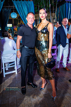 Philly Style-party-HarrisCasinoPoolAfterDark_0356
