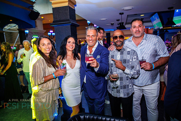 Philly Style-party-HarrisCasinoPoolAfterDark_0021