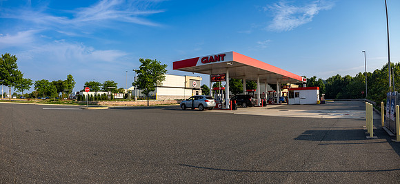 Ribbon-Cutting Dicks_0078