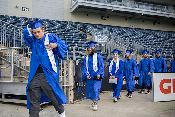 ATC_Grad24_0152