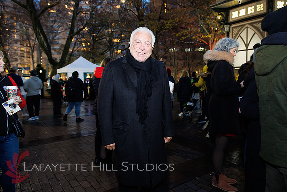The Laurel on Rittenhouse Square Christmas tree lighting_0016