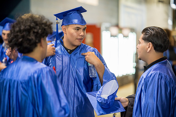 ATC_Grad24_0078