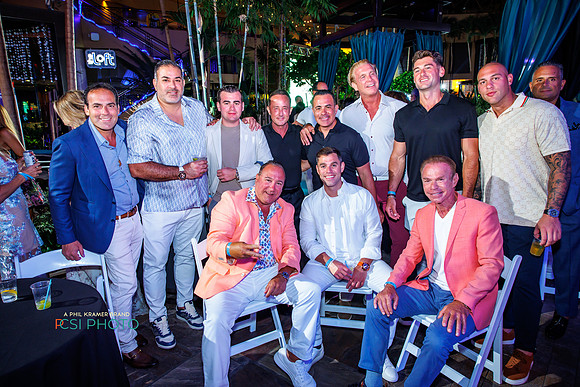 Philly Style-party-HarrisCasinoPoolAfterDark_0351