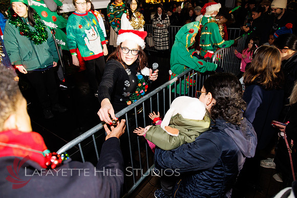 The Laurel on Rittenhouse Square Christmas tree lighting_0113