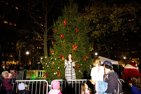 The Laurel on Rittenhouse Square Christmas tree lighting_0138