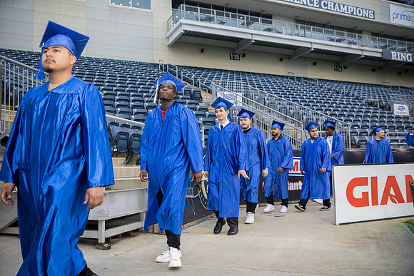 ATC_Grad24_0160