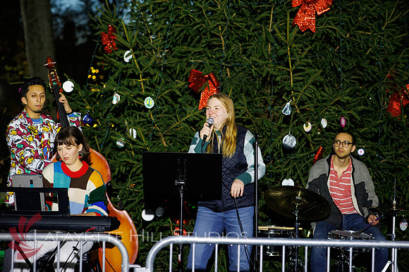 The Laurel on Rittenhouse Square Christmas tree lighting_0027