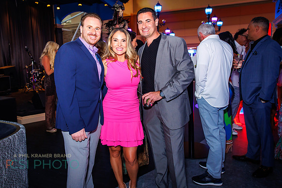 Philly Style-party-HarrisCasinoPoolAfterDark_0064