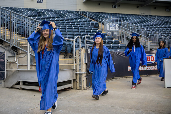 ATC_Grad24_0190