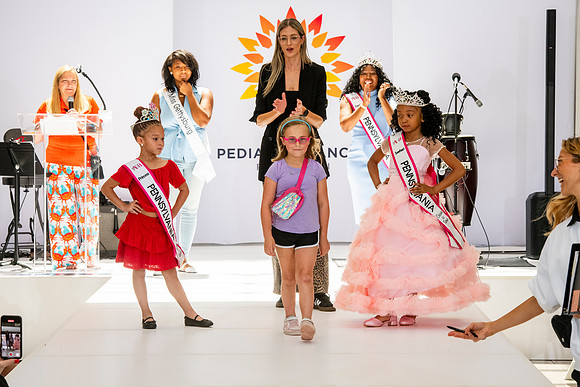 Fashion-funds-the-cure-2025_0078
